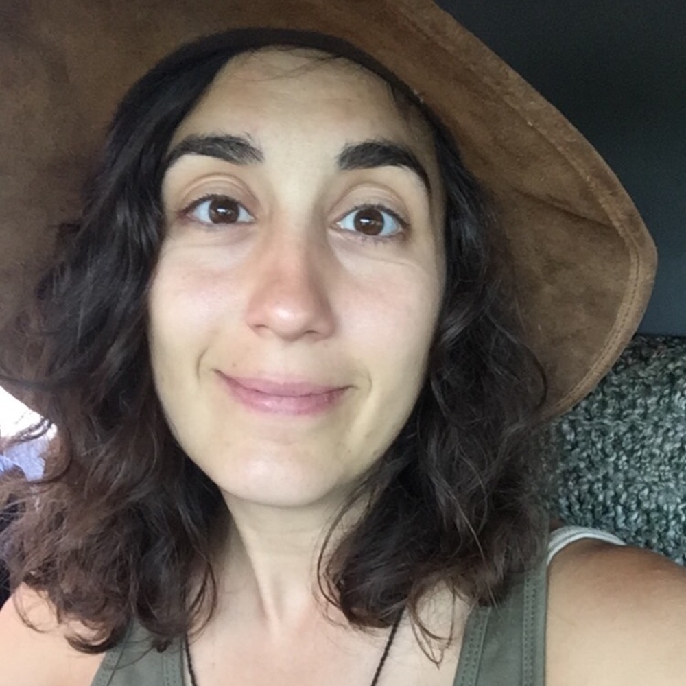 Meet your Posher, Liz